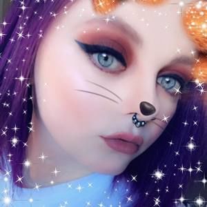 Meet your Posher, Jade